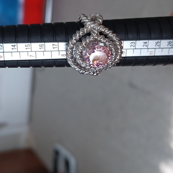 Ring - Picture 3 of 5